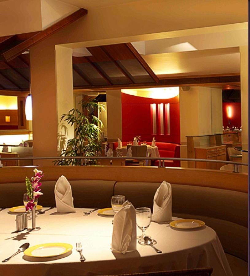 The Royal Orchid Hotel, Chembur مومباي المظهر الخارجي الصورة