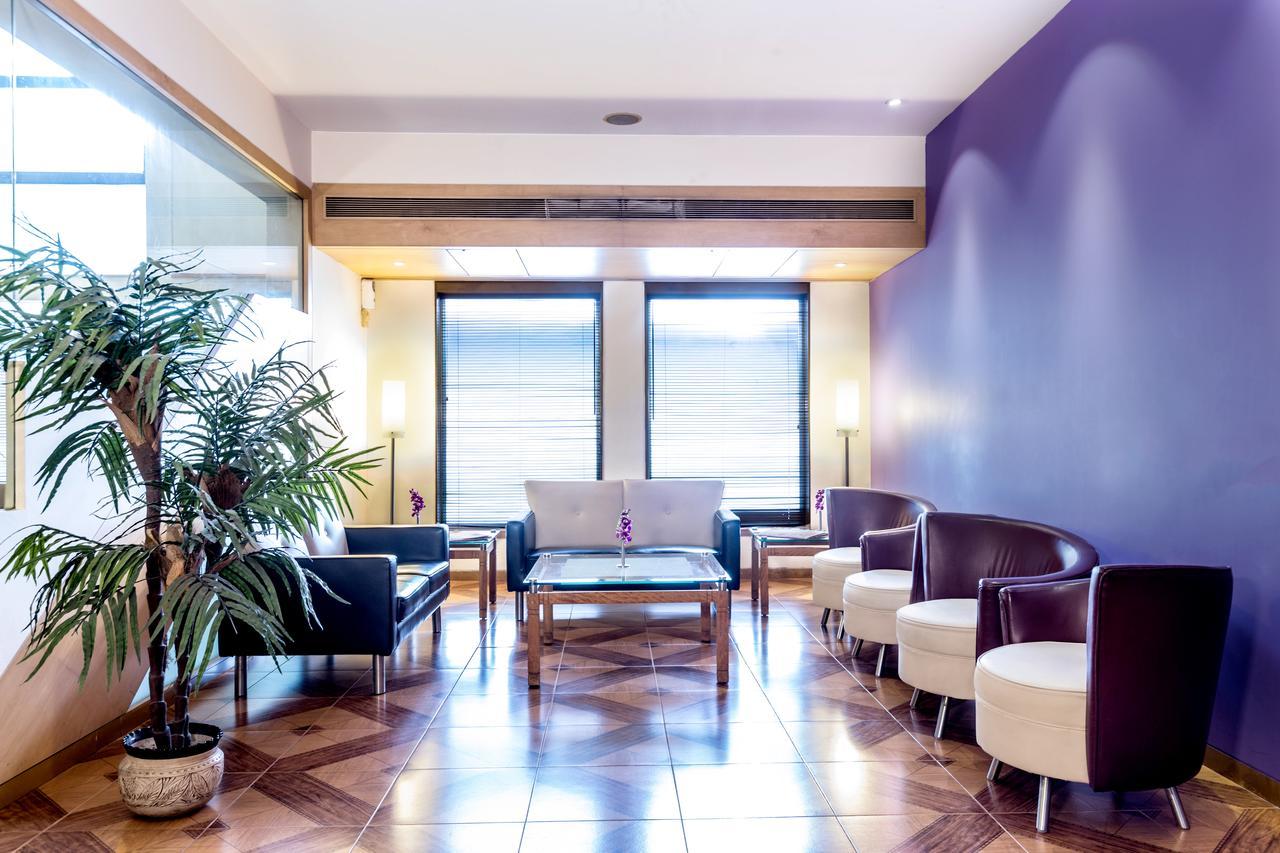 The Royal Orchid Hotel, Chembur مومباي المظهر الخارجي الصورة
